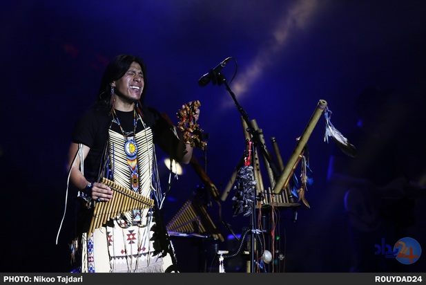 کنسرت لئو روخاس_ تاجداری