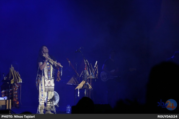 کنسرت لئو روخاس_ تاجداری