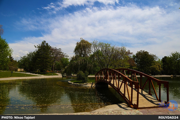 باغ گیاه شناسی_ تاجداری