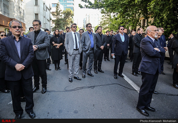 بهمن کشاورز