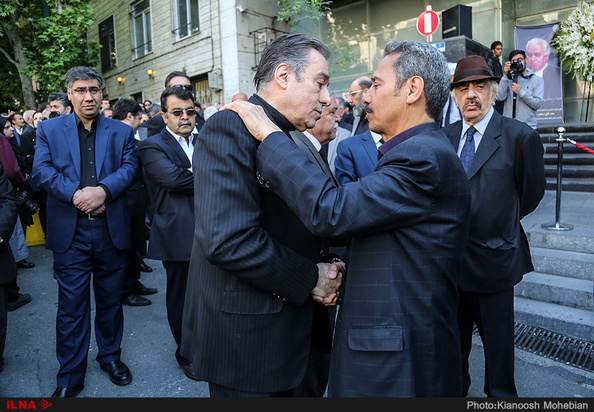 بهمن کشاورز