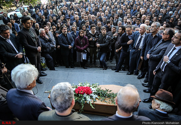 بهمن کشاورز