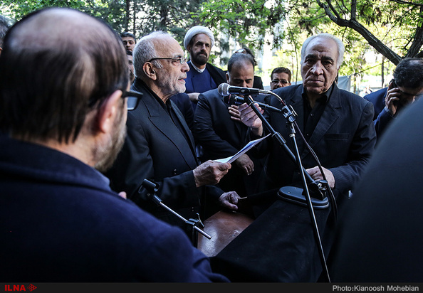 بهمن کشاورز