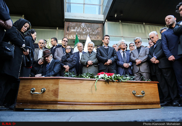 بهمن کشاورز