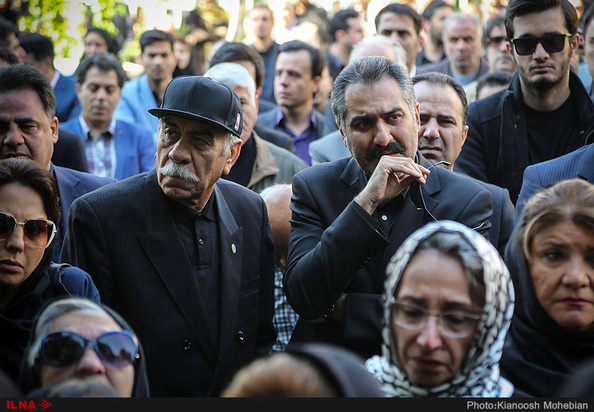 بهمن کشاورز