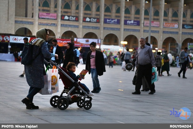 نمایشگاه کتاب 98_ تاجداری