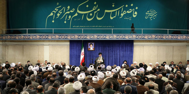 رهبر مسئولان