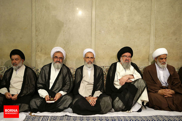 رهبر مسئولان