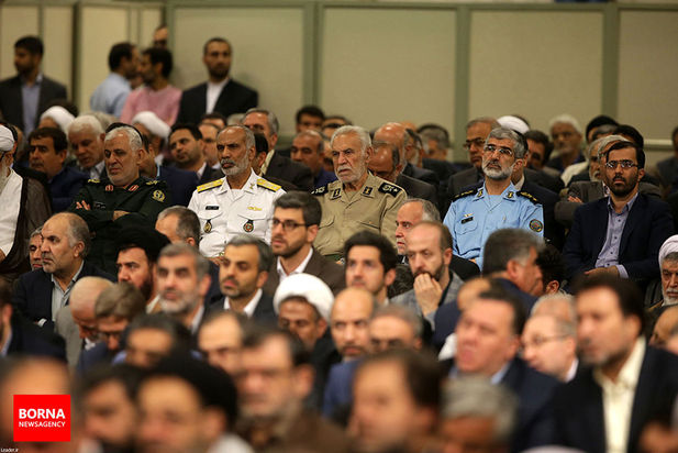 رهبر مسئولان