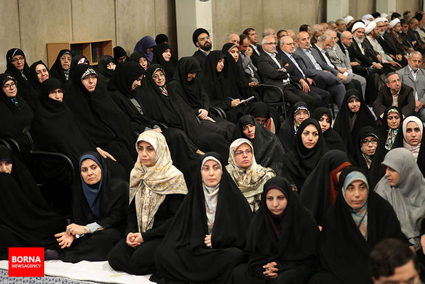 رهبر مسئولان