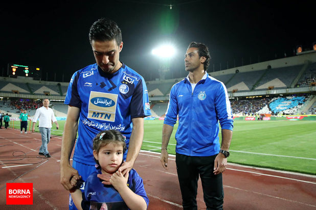 خداحافظی خسرو