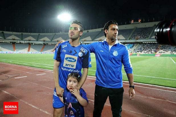 خداحافظی خسرو