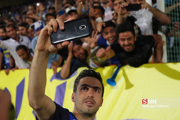 خداحافظی خسرو