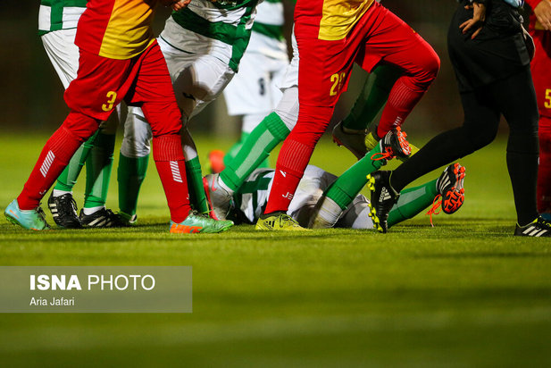 فوتبال بانوان