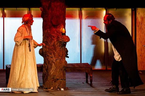 جنایت و مکافات