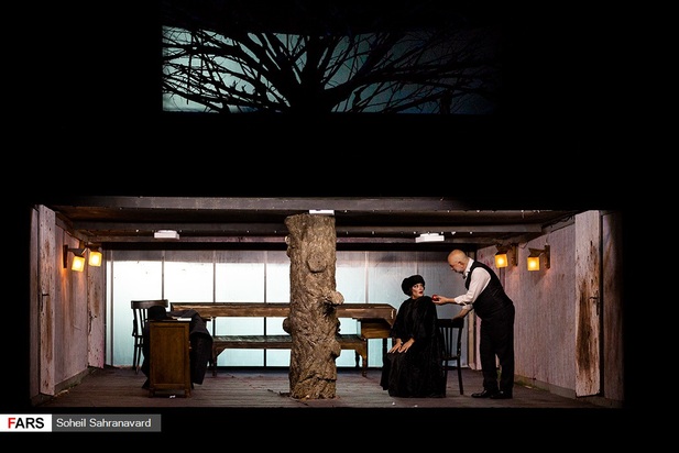 جنایت و مکافات