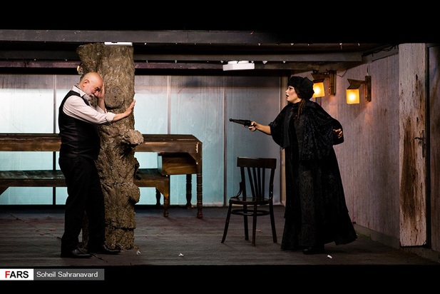 جنایت و مکافات