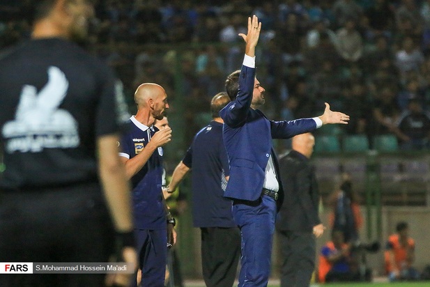 ذوب آهن و استقلال