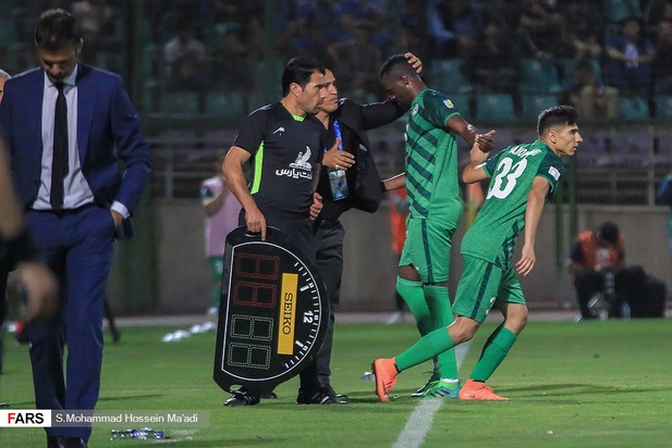 ذوب آهن و استقلال