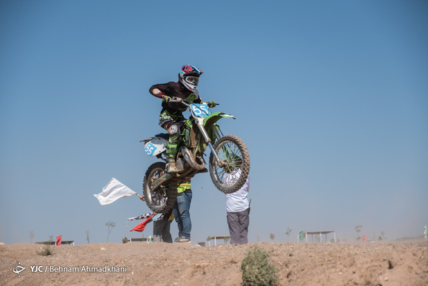 مسابقات موتورکراس بانوان