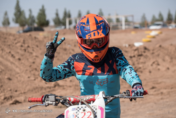 مسابقات موتورکراس بانوان