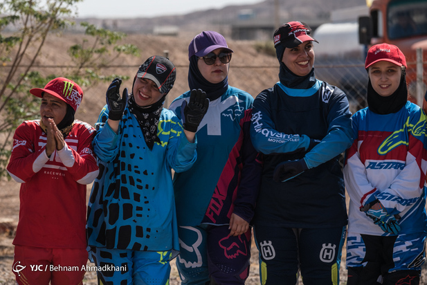 مسابقات موتورکراس بانوان