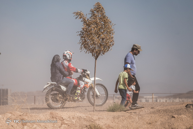 مسابقات موتورکراس بانوان