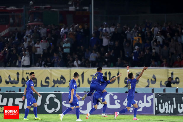 استقلال و سایپا