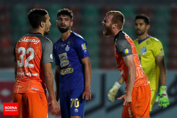 استقلال و سایپا