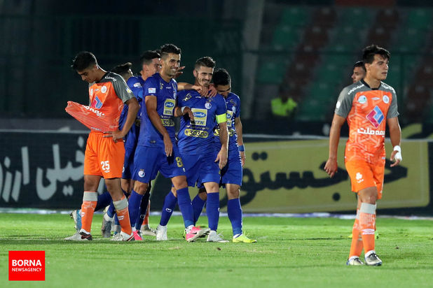 استقلال و سایپا