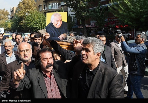 تشییع پیکر ابراهیم آبادی