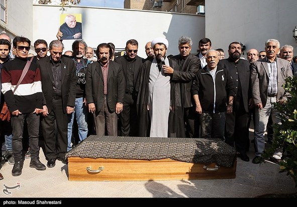 تشییع پیکر ابراهیم آبادی