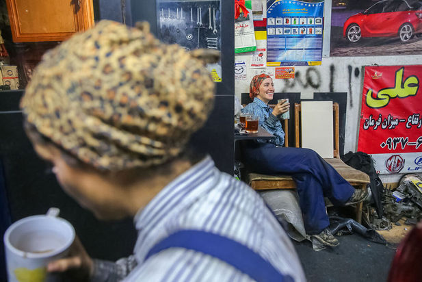 دختران مکانیک