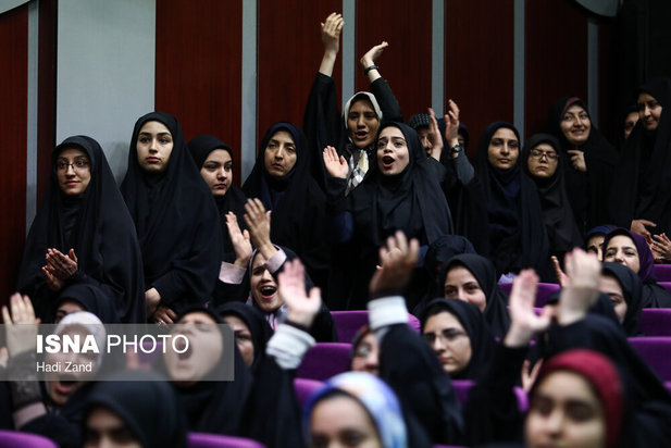 روحانی در دانشگاه فرهنگیان 