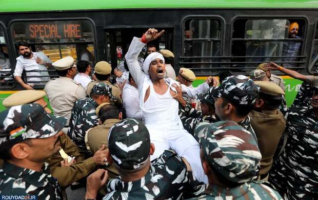 جمعه در اب و اتش