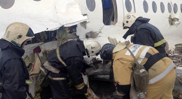 سقوط هواپیما