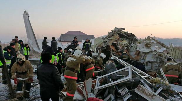 سقوط هواپیما