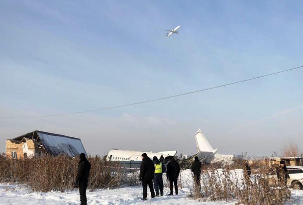 سقوط هواپیما