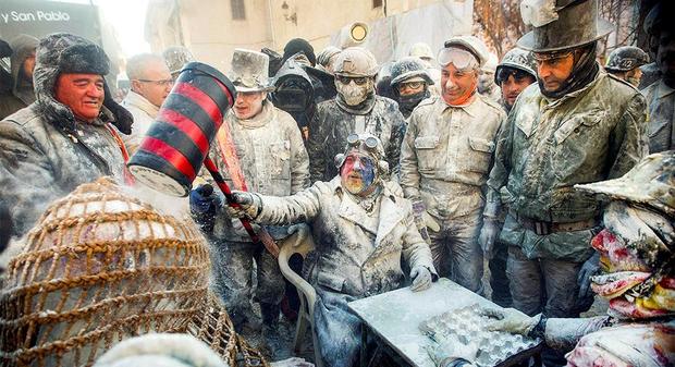 جنگ ارد  و تخم مرغ