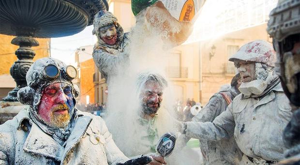 جنگ ارد  و تخم مرغ