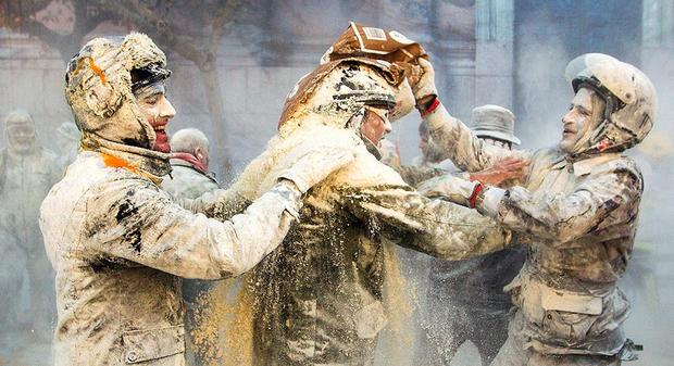 جنگ ارد  و تخم مرغ