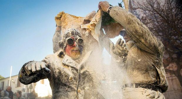 جنگ ارد  و تخم مرغ