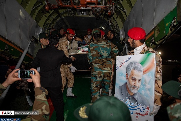 پیکر سردار سلیمانی و ابومهندس المهدی به اهواز رسیدند