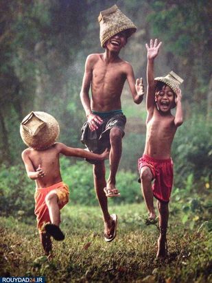 لبخند مرگ بر لبان کودکان