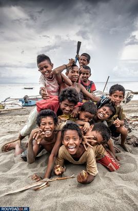 لبخند مرگ بر لبان کودکان