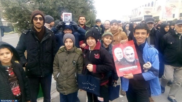 نماز جمعت تهران به امامت آیت الله خامنه ای