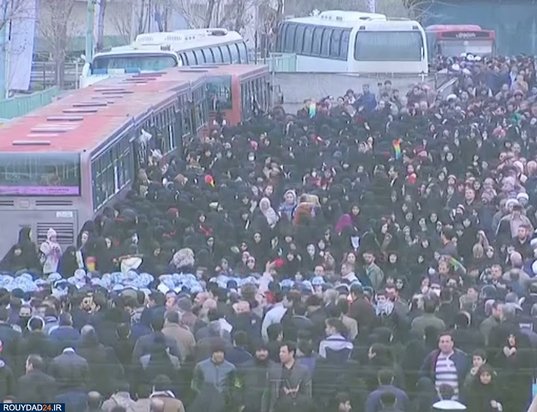 نماز جمعت تهران به امامت آیت الله خامنه ای