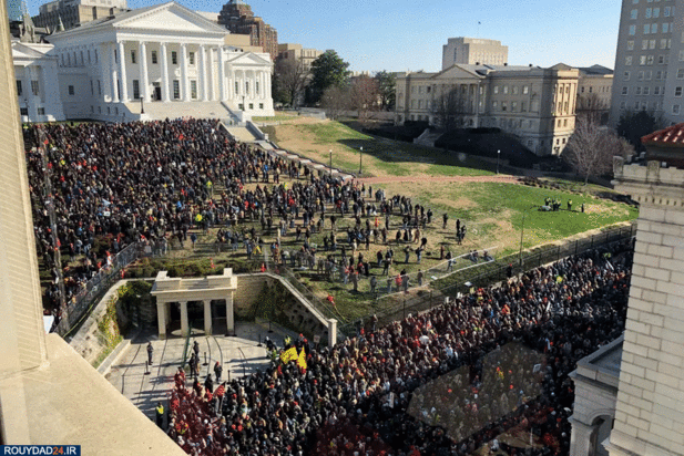 تظاهرات طرفداران قانون حمل سلاح در آمریکا 