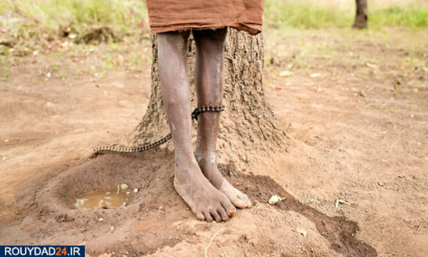 دخیل بستن بیماران روانی کشور آفریقایی غنا در کلیسا