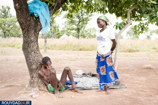 دخیل بستن بیماران روانی کشور آفریقایی غنا در کلیسا